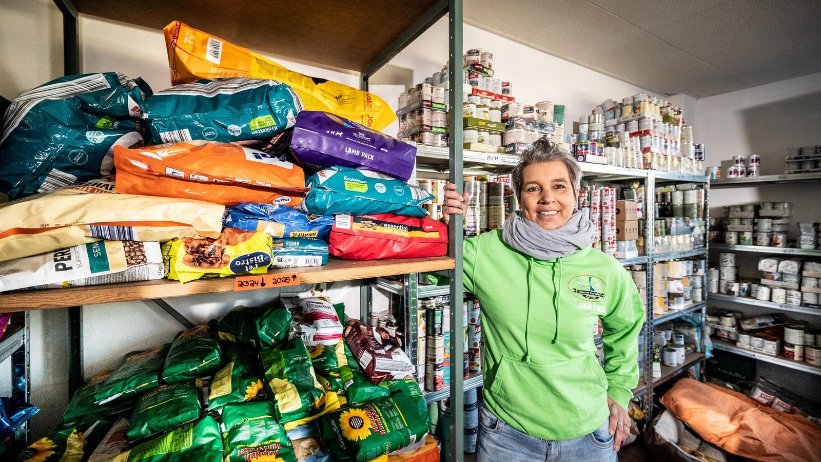 Tiertafel-Moers-braucht-mehr-Platz-Leiterin-alarmiert-Versorgung-gef-hrdet-