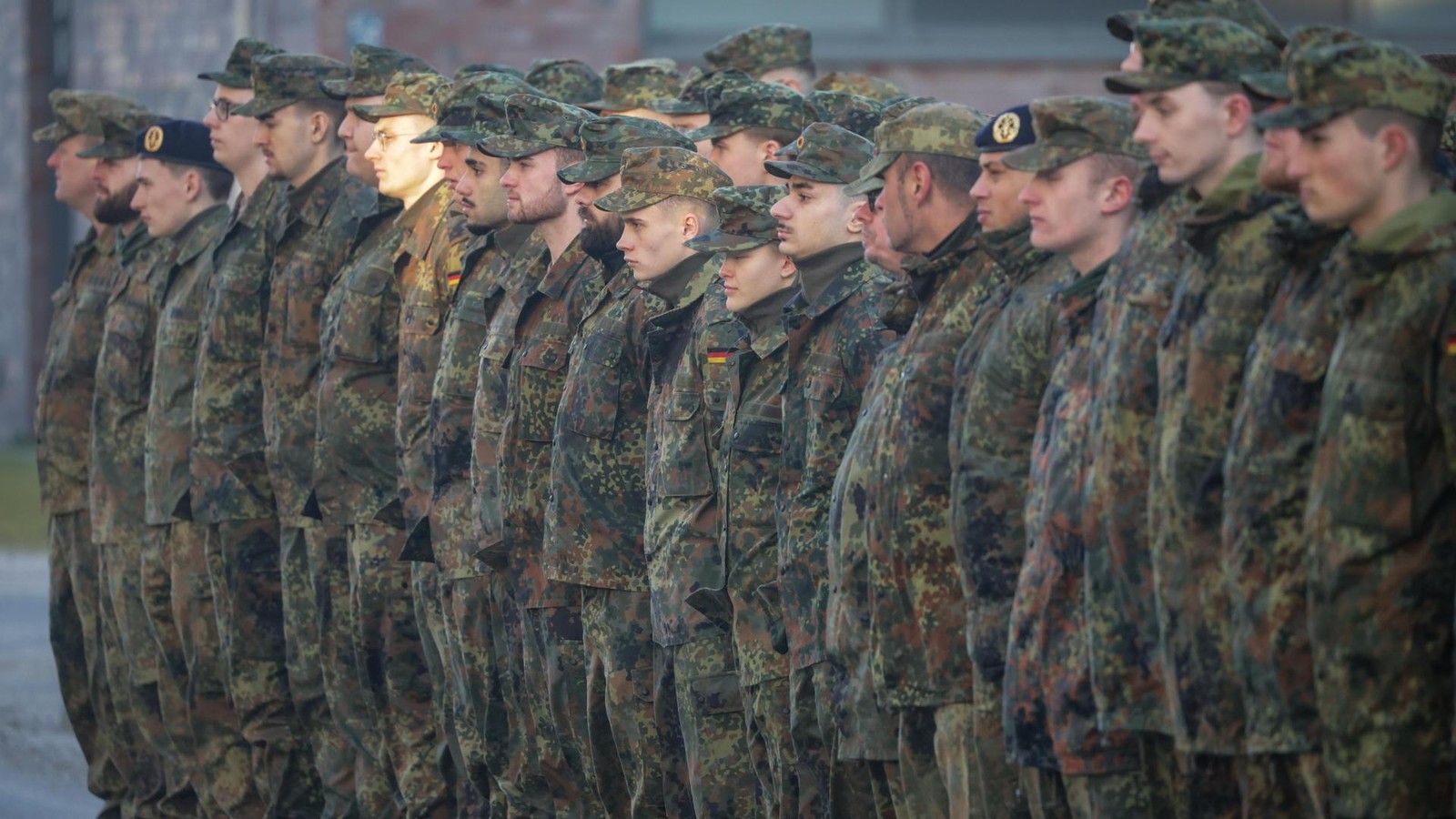 Pistorius-Bundeswehr-so-gro-wie-seit-zw-lf-Jahren-nicht-mehr