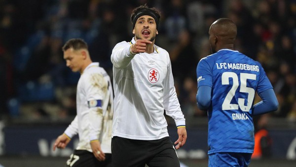 Plötzlich in Braunschweig: Eintrachts Bakhat wollte seine Karriere schon beenden