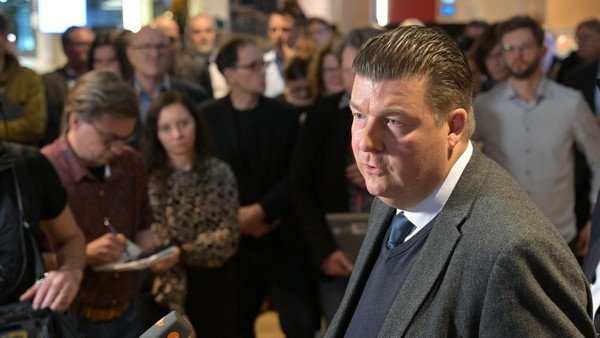 Finanzsenator bietet mehr Geld für 85.000 Hamburger – die antworten mit Streik