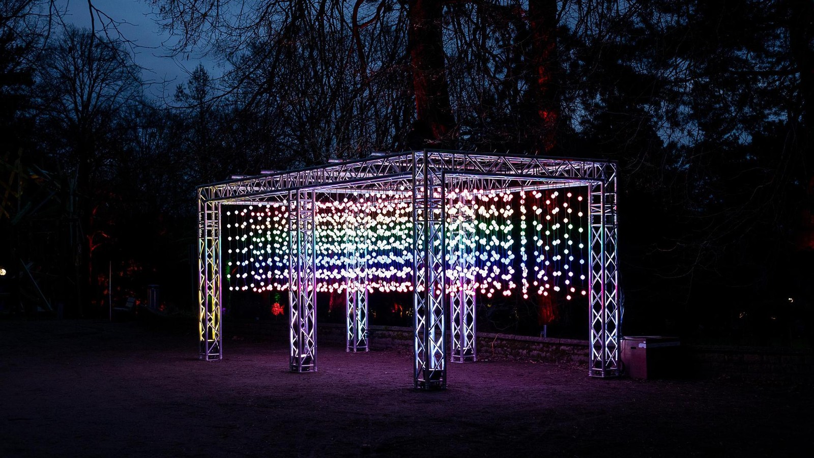 Parkleuchten-im-Grugapark-startet-am-Wochenende-das-sind-die-Infos