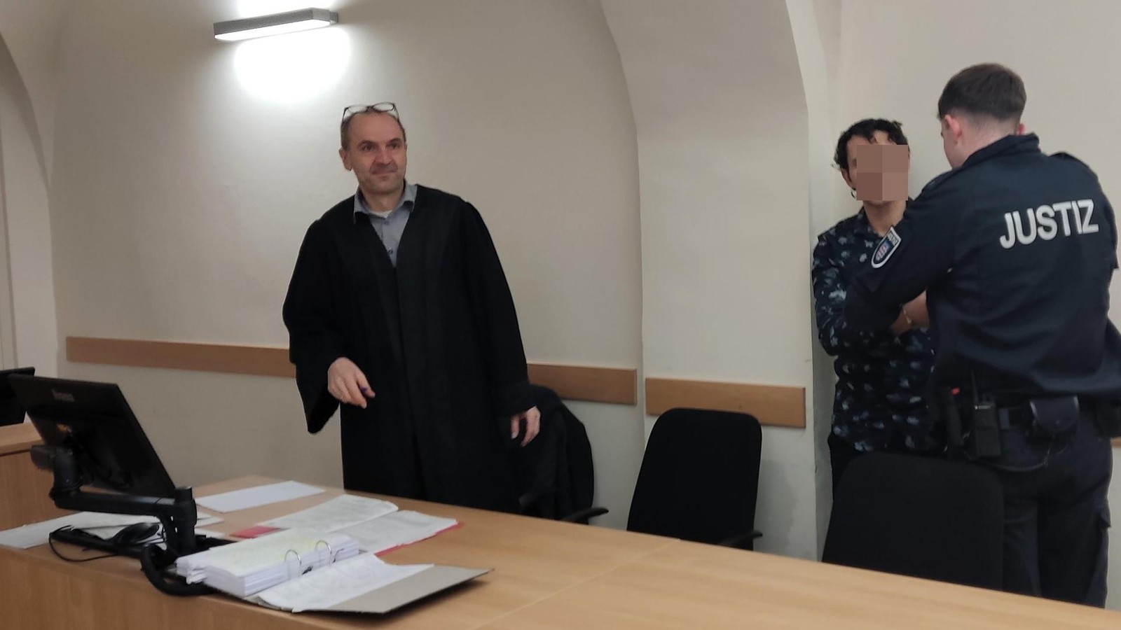 Elf-Straftaten-doch-kein-Urteil-Warum-sich-der-Prozess-in-Altenburg-weiter-hinzieht