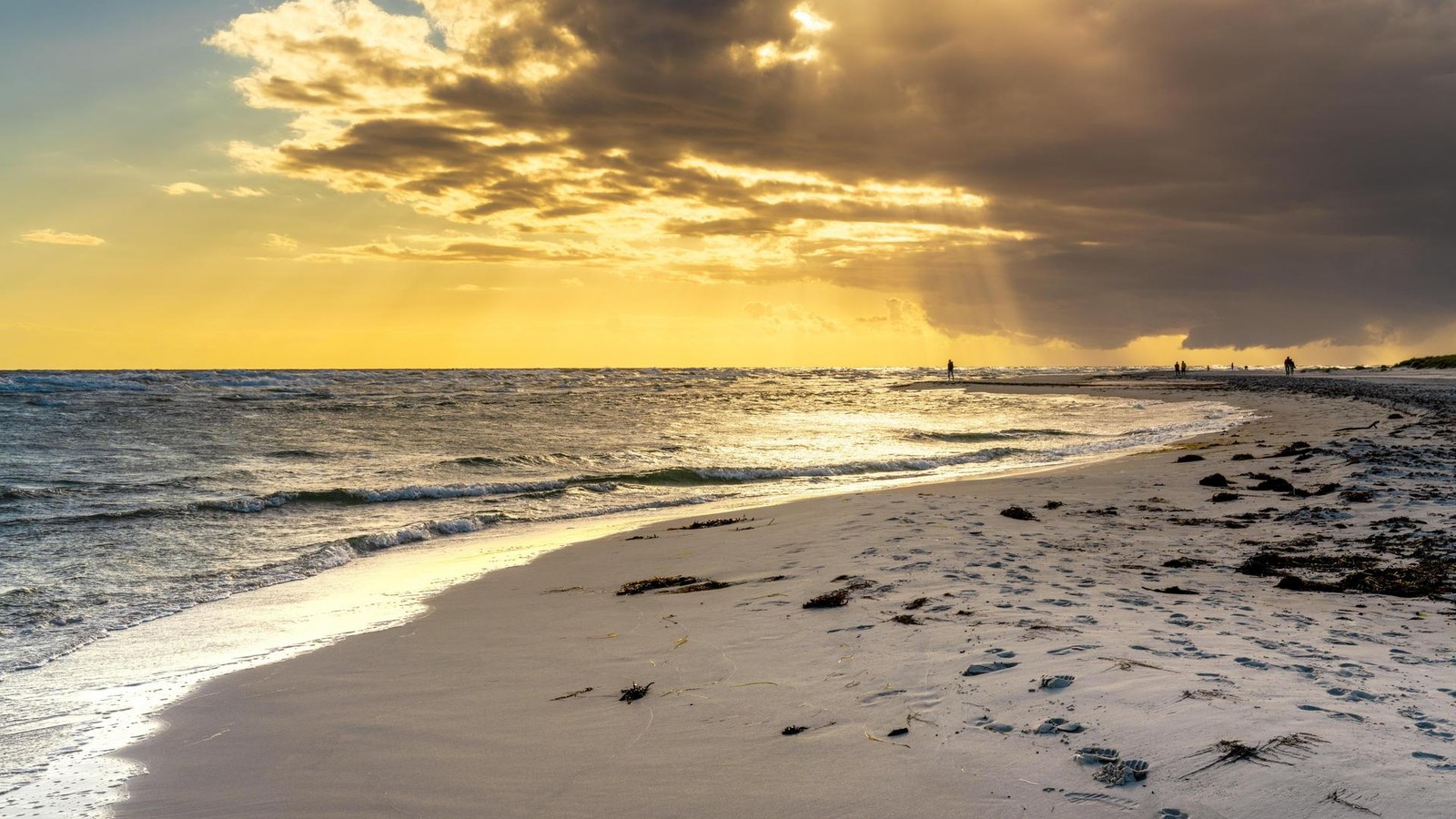 Massiver-Stromausfall-trifft-Ostseeinsel-Unterseekabel-defekt