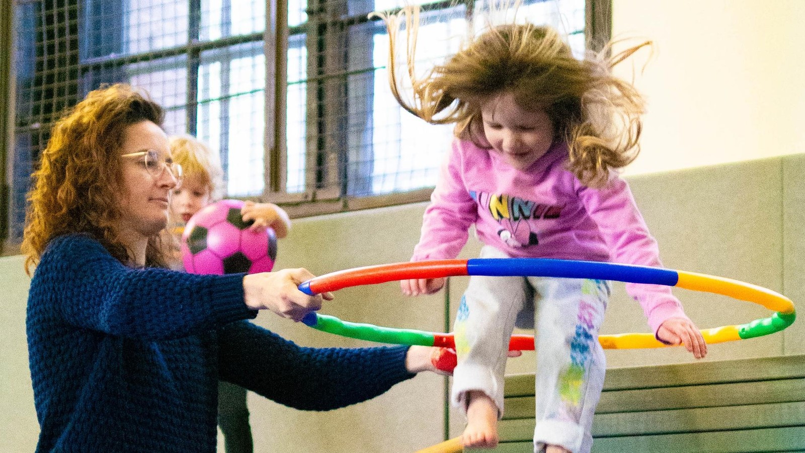 Gerade-im-Winter-so-wichtig-Berliner-Verein-bringt-Kinder-in-Bewegung