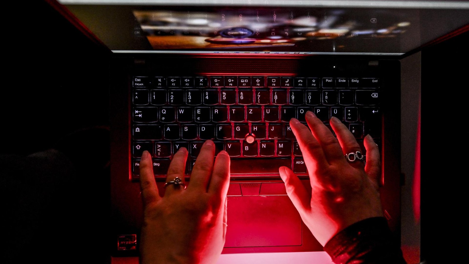 Schn-ppchen-Schuhe-im-Online-Shop-Polizei-Essen-warnt-vor-diesen-Internet-Fallen