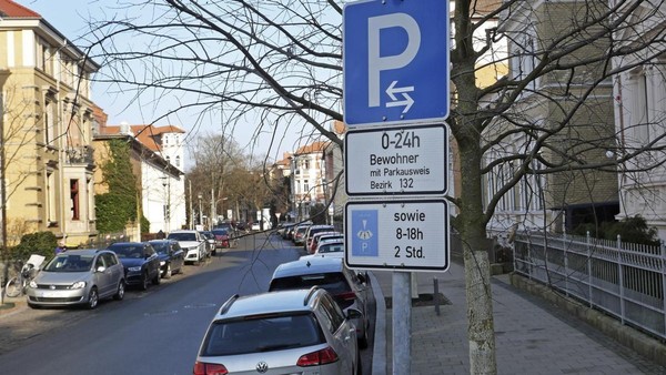 SUV-Tarif in Braunschweig? Fraktionen wollen Anwohnerparken drastisch verteuern