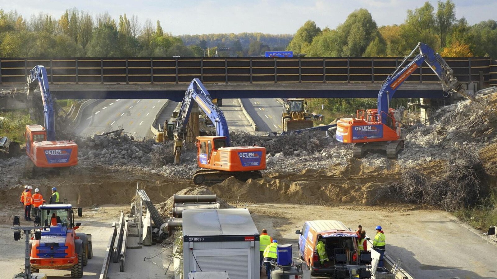 Maulkorb-f-r-Th-ringer-Umweltverb-nde-Neues-Gesetz-soll-Bau-von-Stra-en-und-Br-cken-beschleunigen