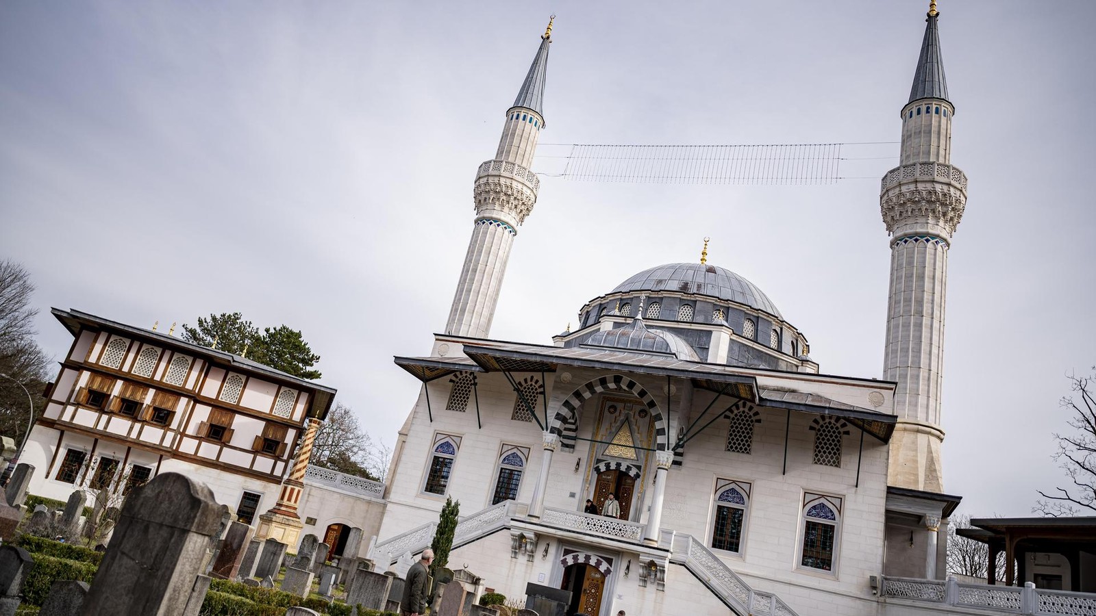 -Kurden-Mehmet-Polizei-bereitet-sich-auf-Clan-Beerdigung-vor