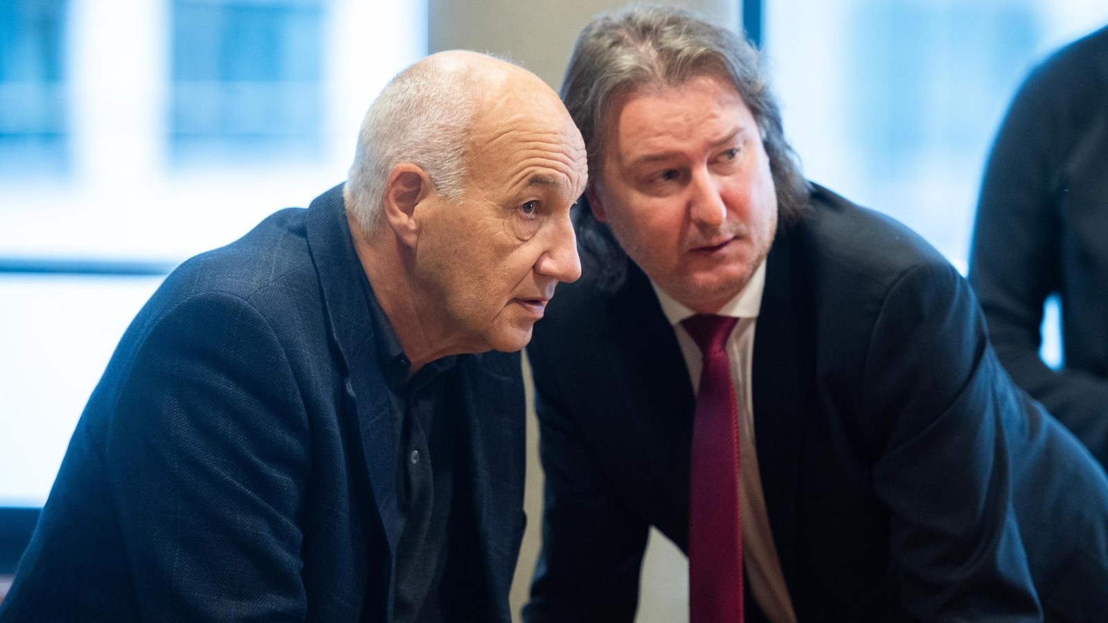 RWE-Podcast-Folge-1-Der-FC-Rot-Wei-stand-am-Abgrund