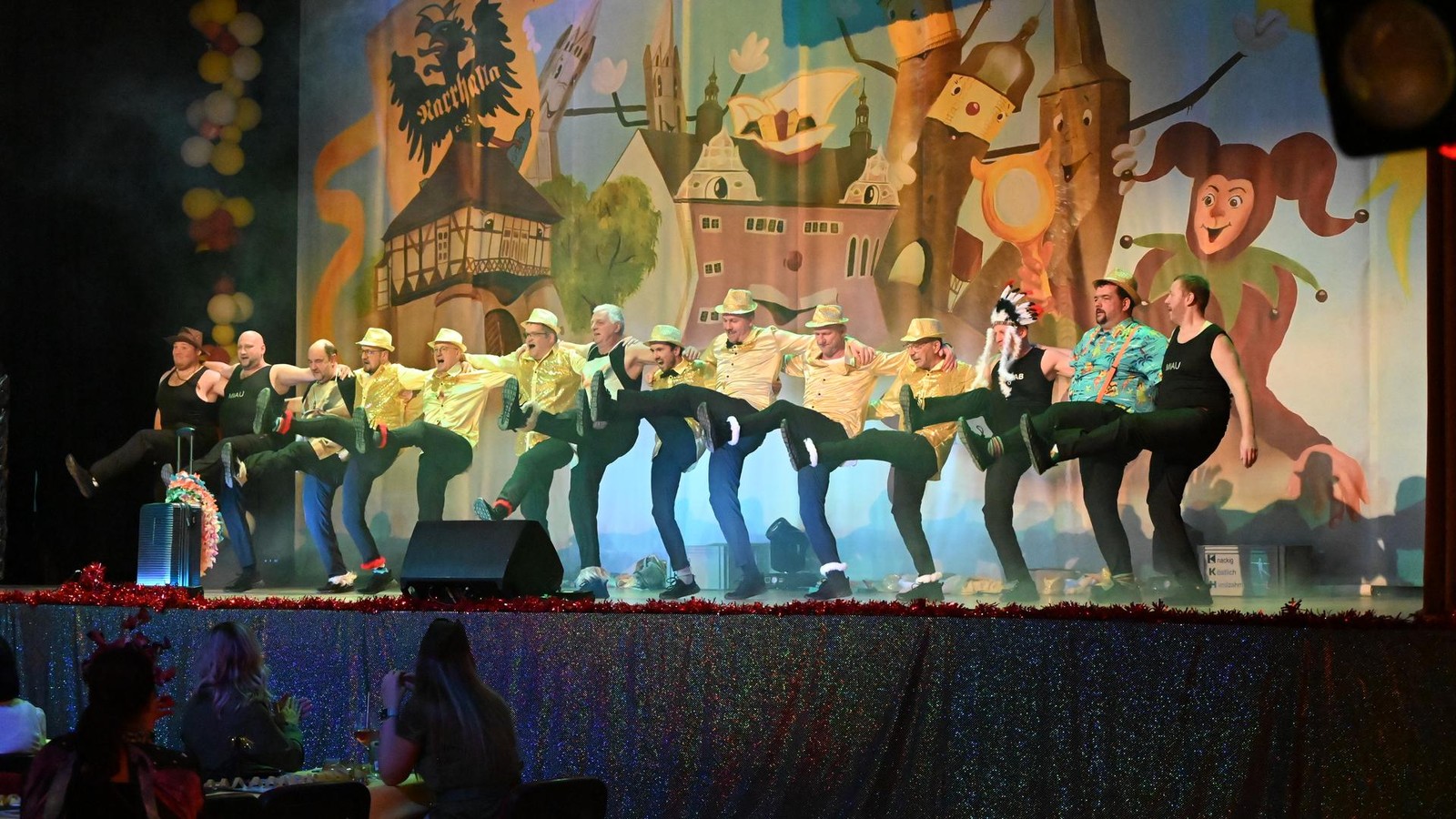 So-feiert-die-Damenwelt-in-Arnstadt-Fasching