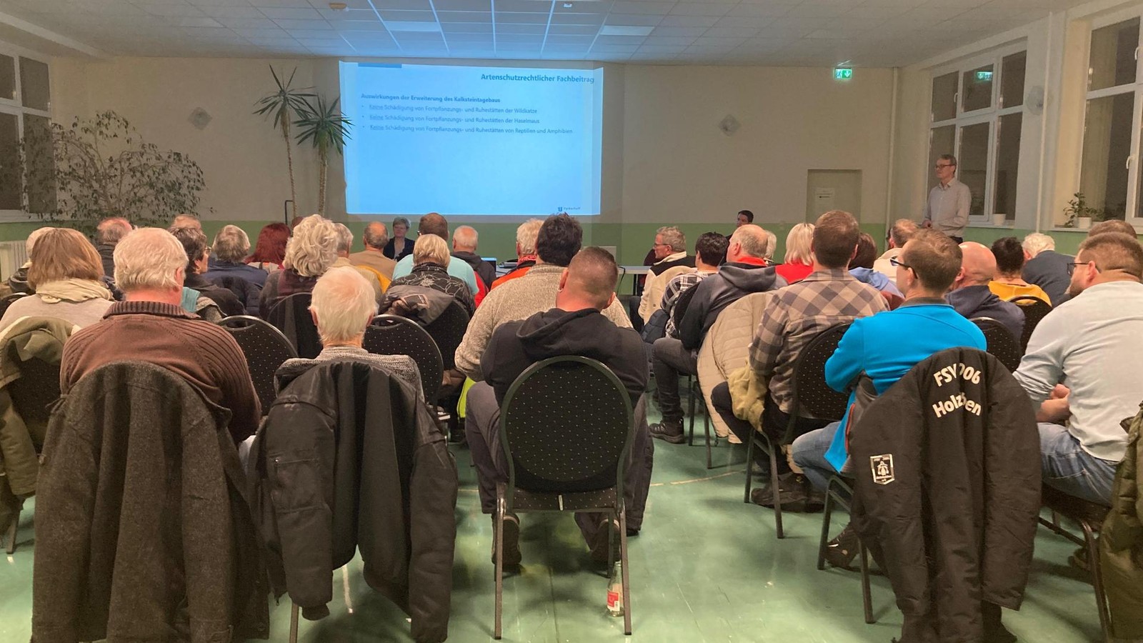 Kyffh-userkreis-Sorgen-und-Pl-ne-prallen-aufeinander