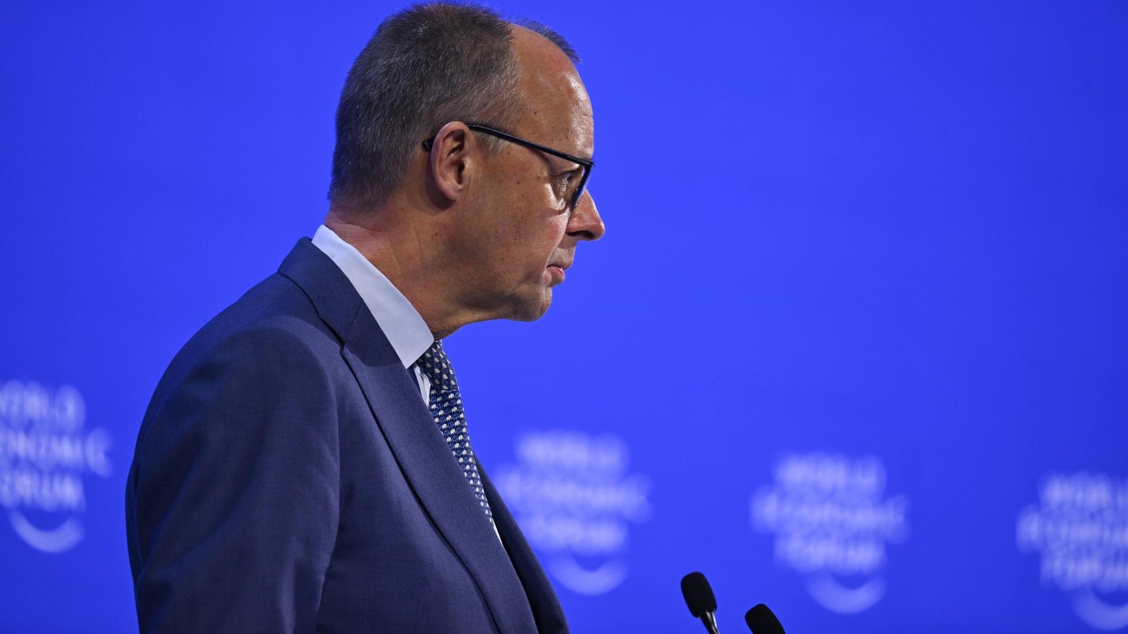 Autokraten-und-Kriegsverbrecher-In-diesem-Club-will-Merz-nicht-Mitglied-werden