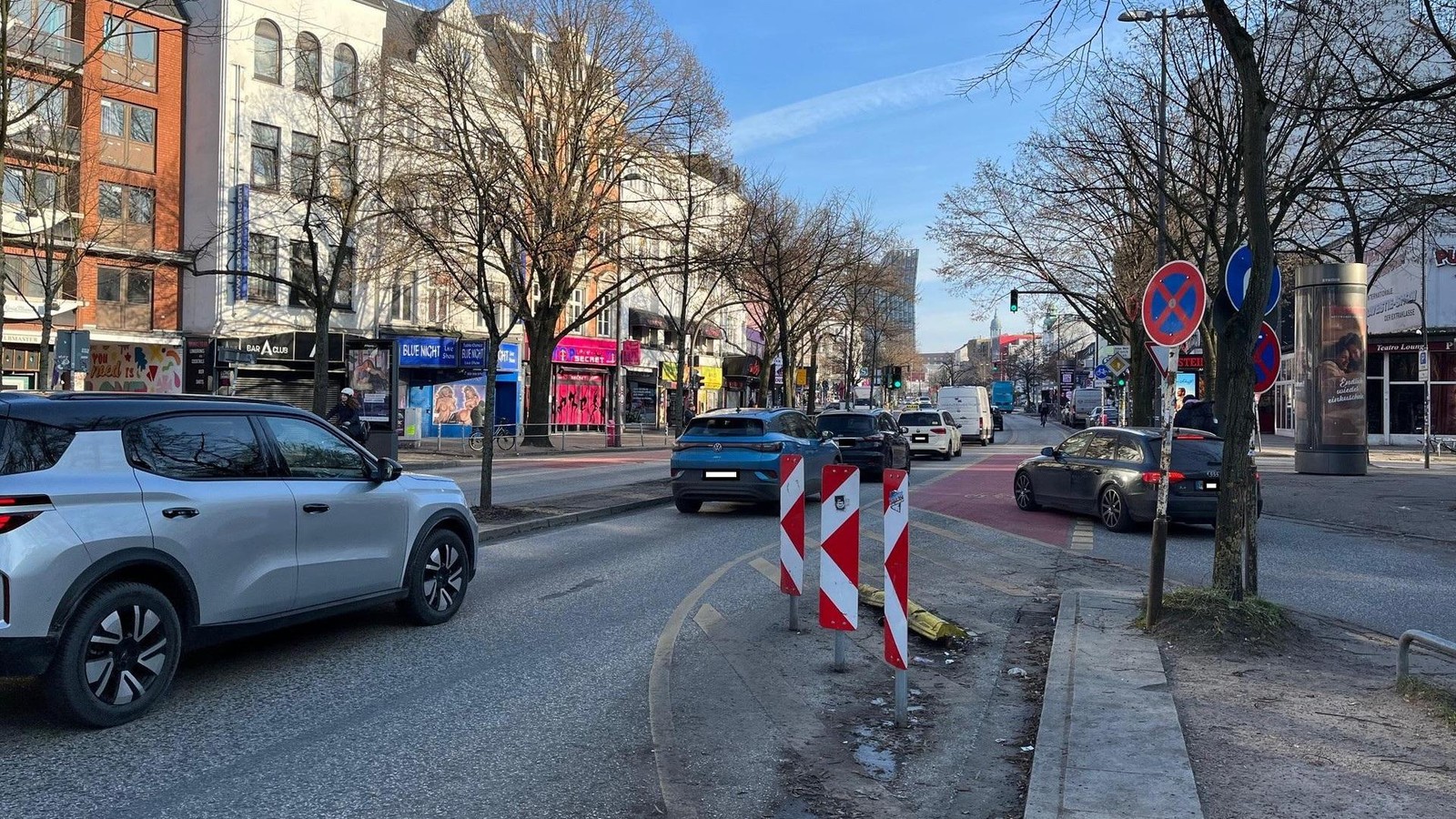 Radwege-auf-der-Reeperbahn-werden-ausgebaut-Vollsperrungen-f-r-Autofahrer