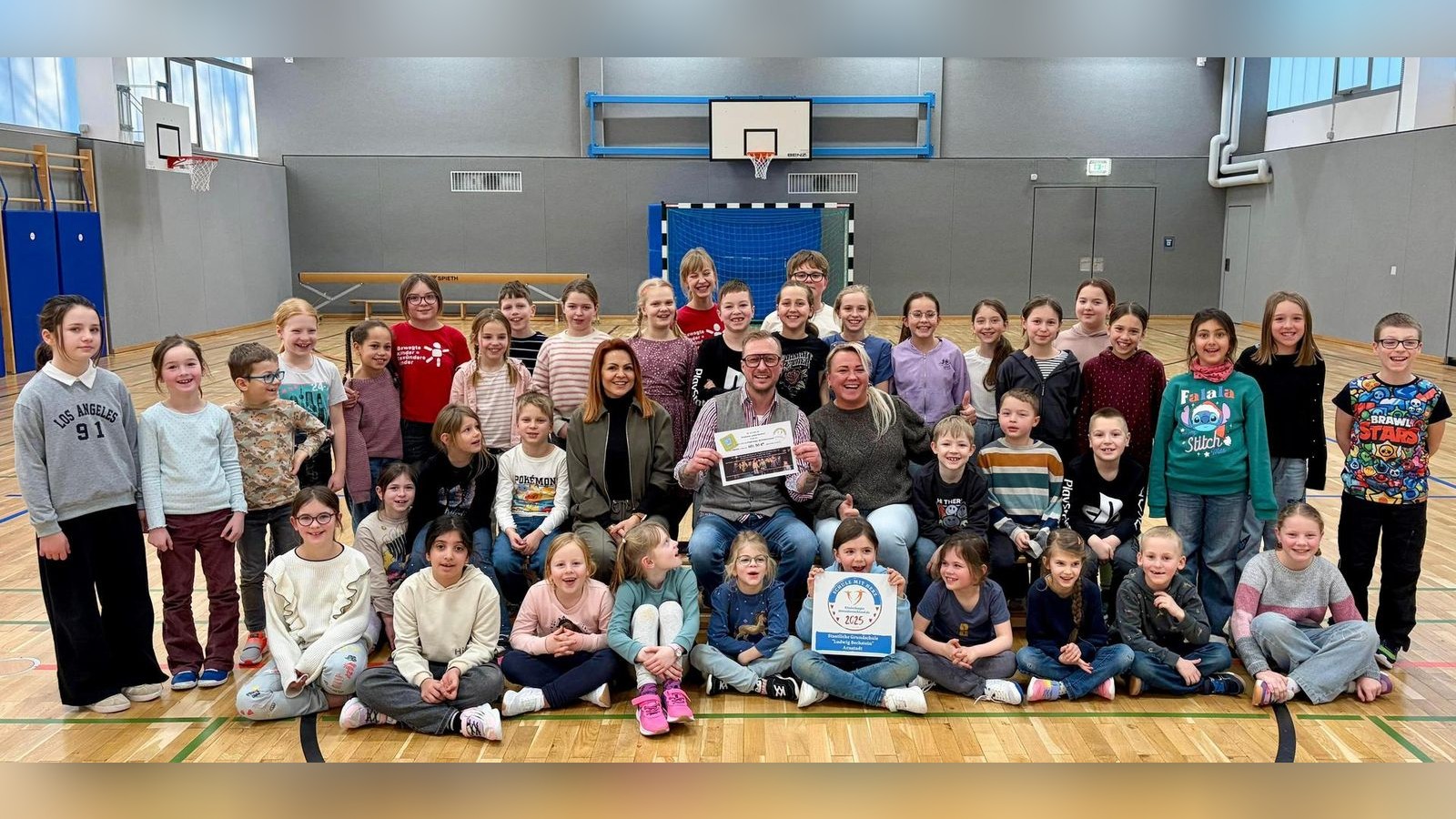 Grundsch-ler-vom-Arnst-dter-Rabenhold-lernen-in-einer-Schule-mit-Herz-