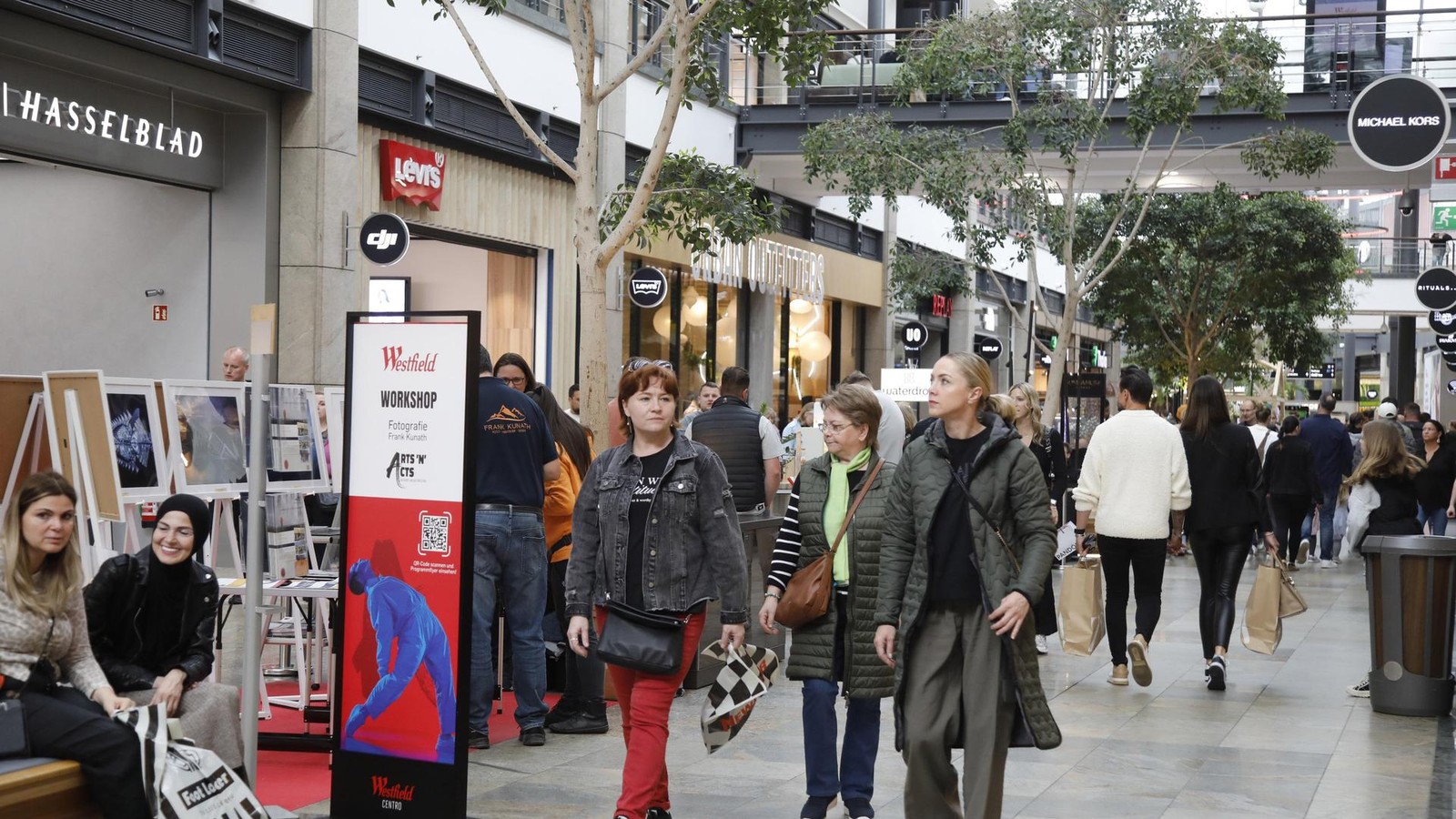 Centro-Oberhausen-Nach-Berlin-und-Hamburg-Shop-ffnet-erstmals-im-Westen