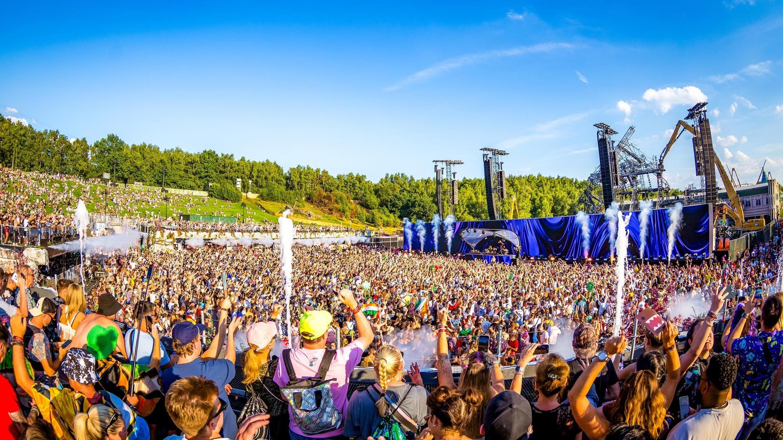 Tomorrowland-2026-Line-up-Premiere-von-DJ-Superstar-in-Belgien