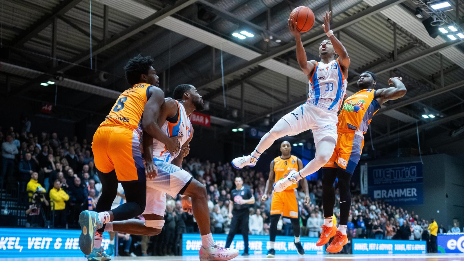 Washington-verl-sst-Jena-Science-City-ohne-seinen-Kapit-n-gegen-Vechta