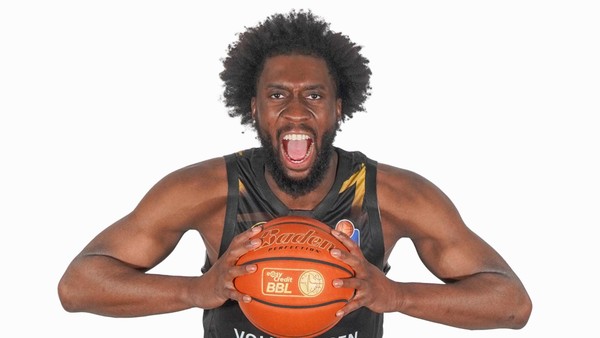 Braunschweigs neuer Löwen-Center Simi Shittu: Abstiegskampf schockt ihn nicht