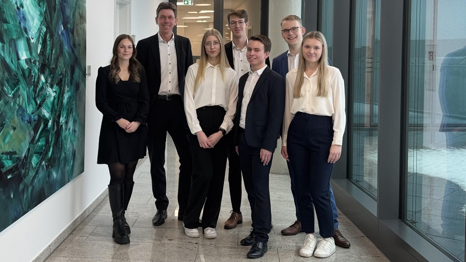 Erfolgreicher-Abschluss-Das-sind-die-neuen-B-nker-der-Volksbank-Kleverland