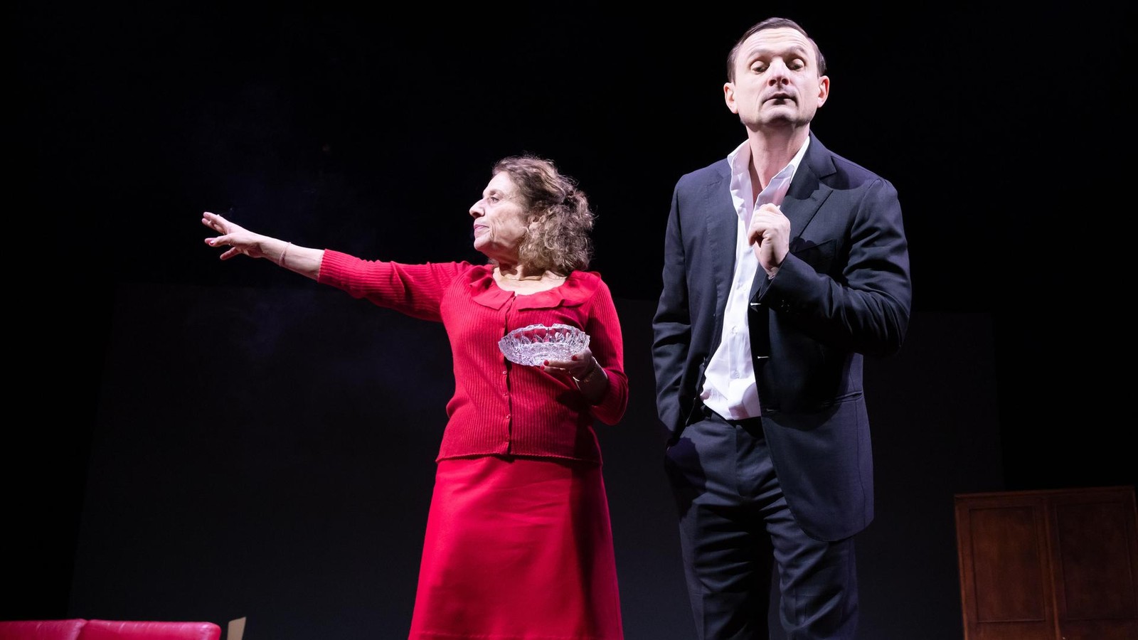 -Mama-Odessa-an-den-Hamburger-Kammerspielen-Publikum-feiert-ideales-B-hnenpaar