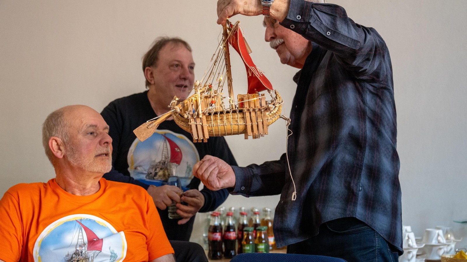 Gothaer-IT-Spezialisten-programmieren-Webauftritt-f-r-Steinzeitsegler