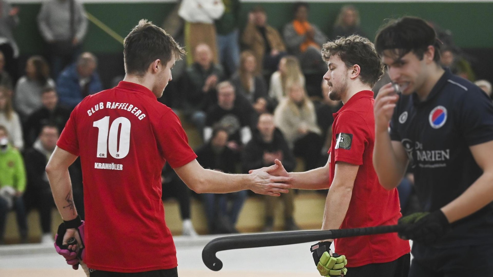 Club-Raffelberg-Die-Bundesliga-im-konzentrierten-Blick