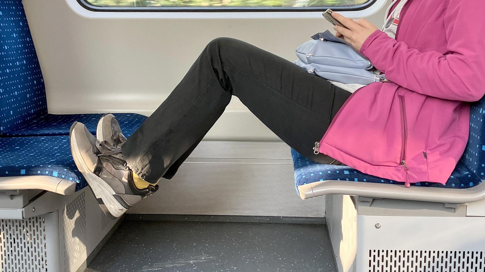 Wie-bringt-man-andere-Menschen-dazu-weniger-nervig-zu-sein-