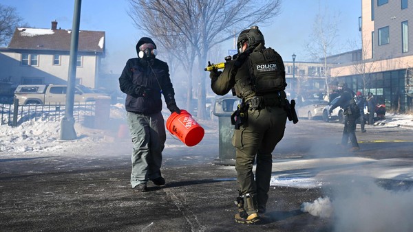 Polizei macht Angaben zum Toten – Stimmung in Minneapolis „hoch explosiv“