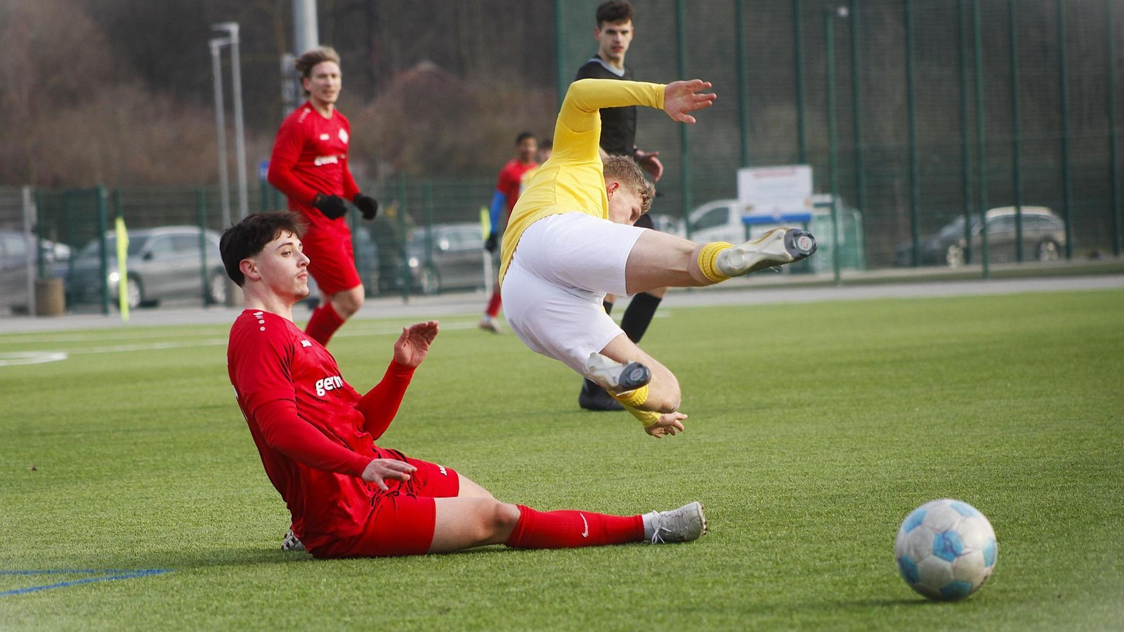 Prestige-Duell-FC-Carl-Zeiss-Jena-mit-Kantersieg-ber-Th-ringenliga-Primus-Schott-Jena