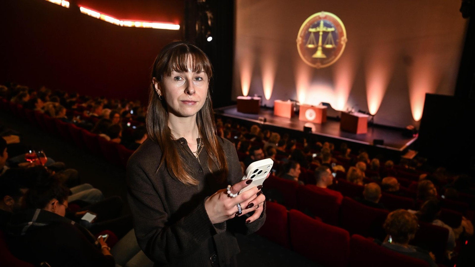 Als-Geschworene-im-Gericht-W-rden-Sie-auch-so-entscheiden-wie-ich-