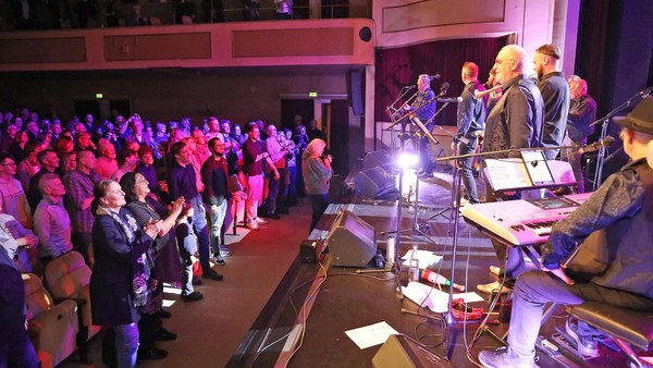 Lions Party Band: 75 Top-Fotos von der Helmstedter Show und ihren Gästen