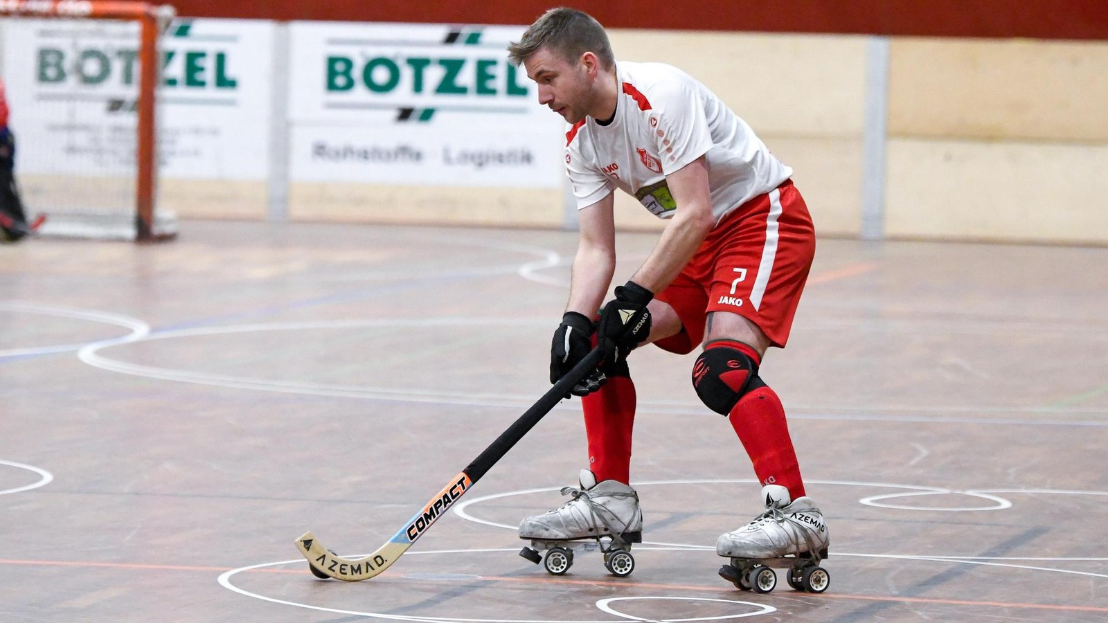 Vier-Tore-ganz-fr-h-vier-Tore-ganz-sp-t-Schichtarbeit-bei-der-RESG-Walsum