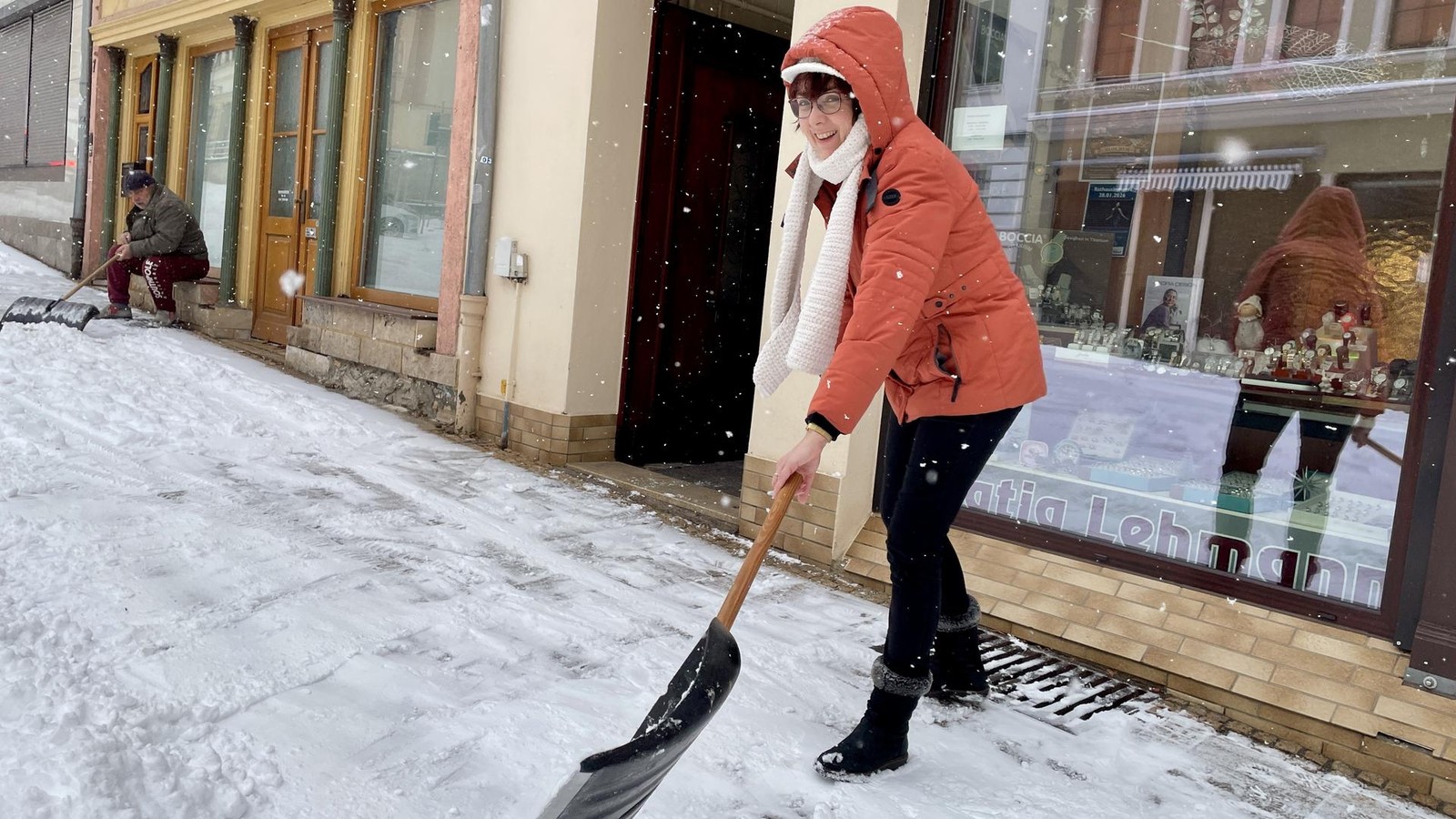 -Die-Stadt-macht-hier-gar-nichts-Anwohner-in-P-neck-kritisieren-Winterdienst-Ordnungsamt-kontert