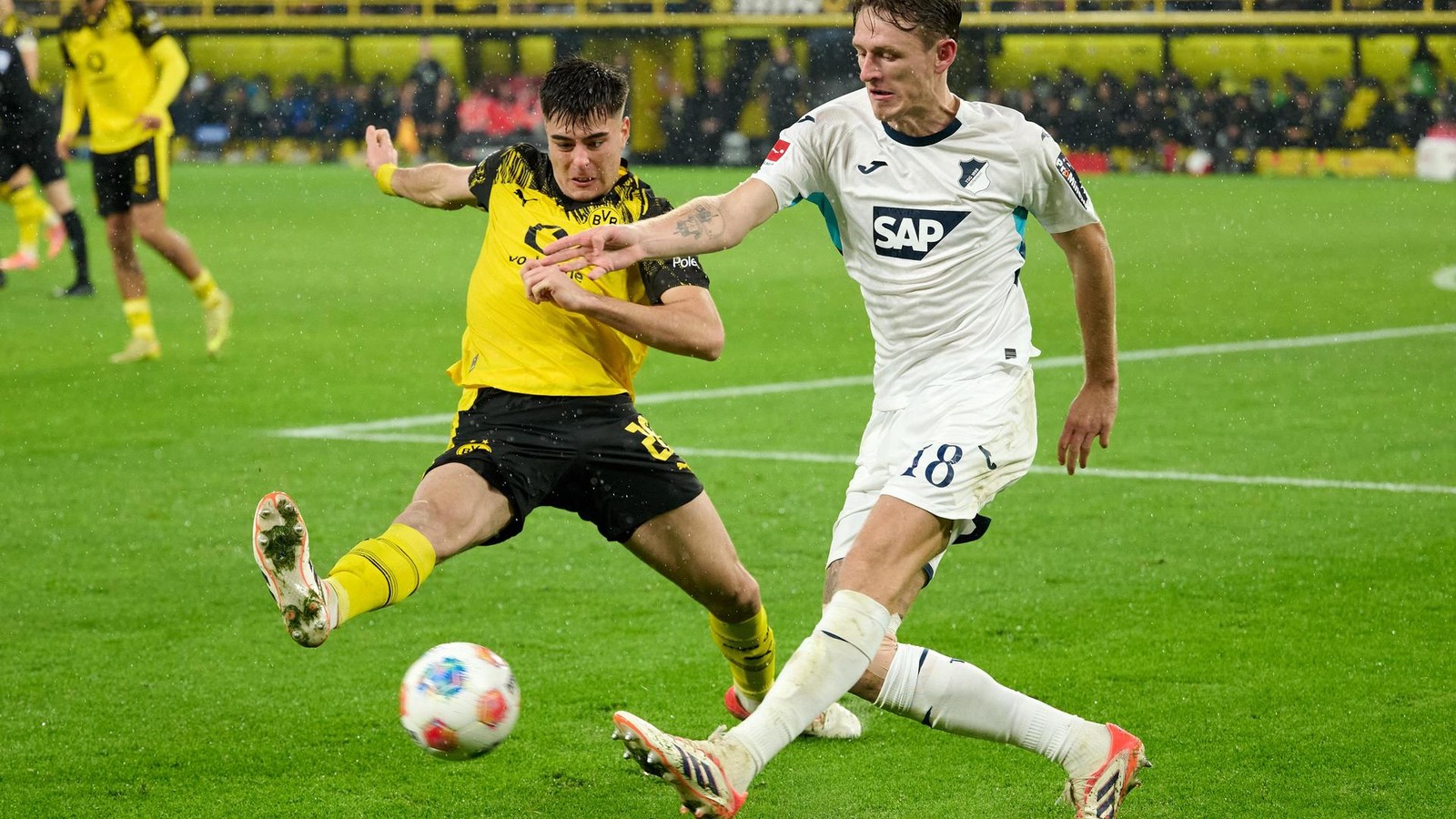 BVB-best-tigt-Anselmino-Abgang-Tr-nen-bei-Abschied-von-seinen-Kollegen