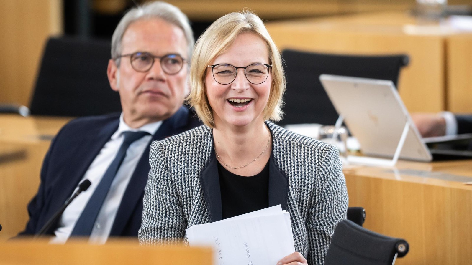 Aufgebl-hter-Leitungsbereich-Ein-Ministerium-in-Th-ringen-schl-gt-aus-der-Art