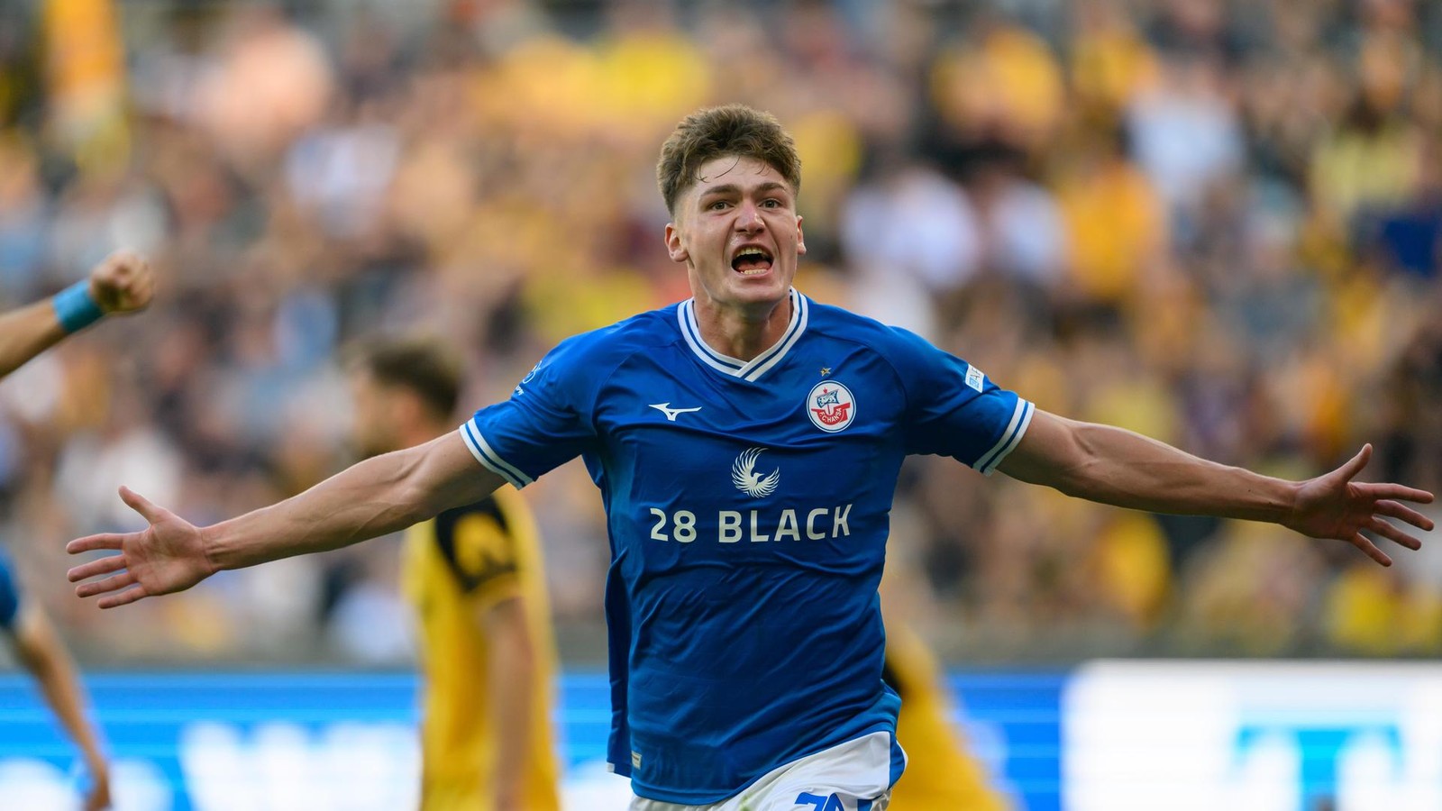 Transfer-Hammer-bei-RWE-Konkurrent-bahnt-sich-an-Millionen-Angebot-f-r-St-rmer