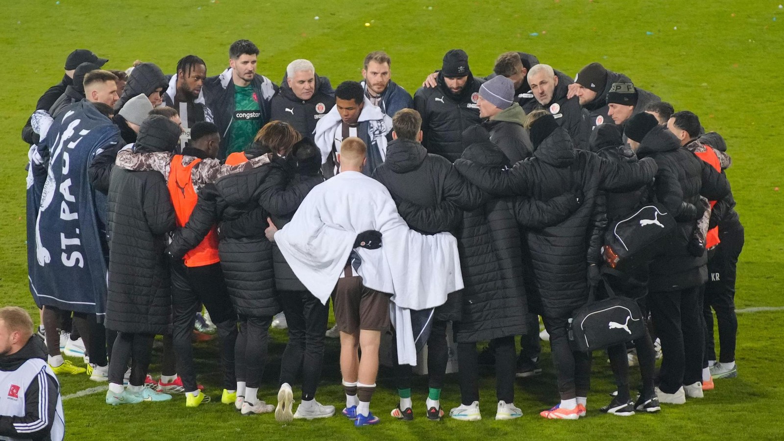 FC-St-Pauli-Es-gibt-noch-Karten-gegen-Leipzig-und-bald-auch-einen-St-rmer-