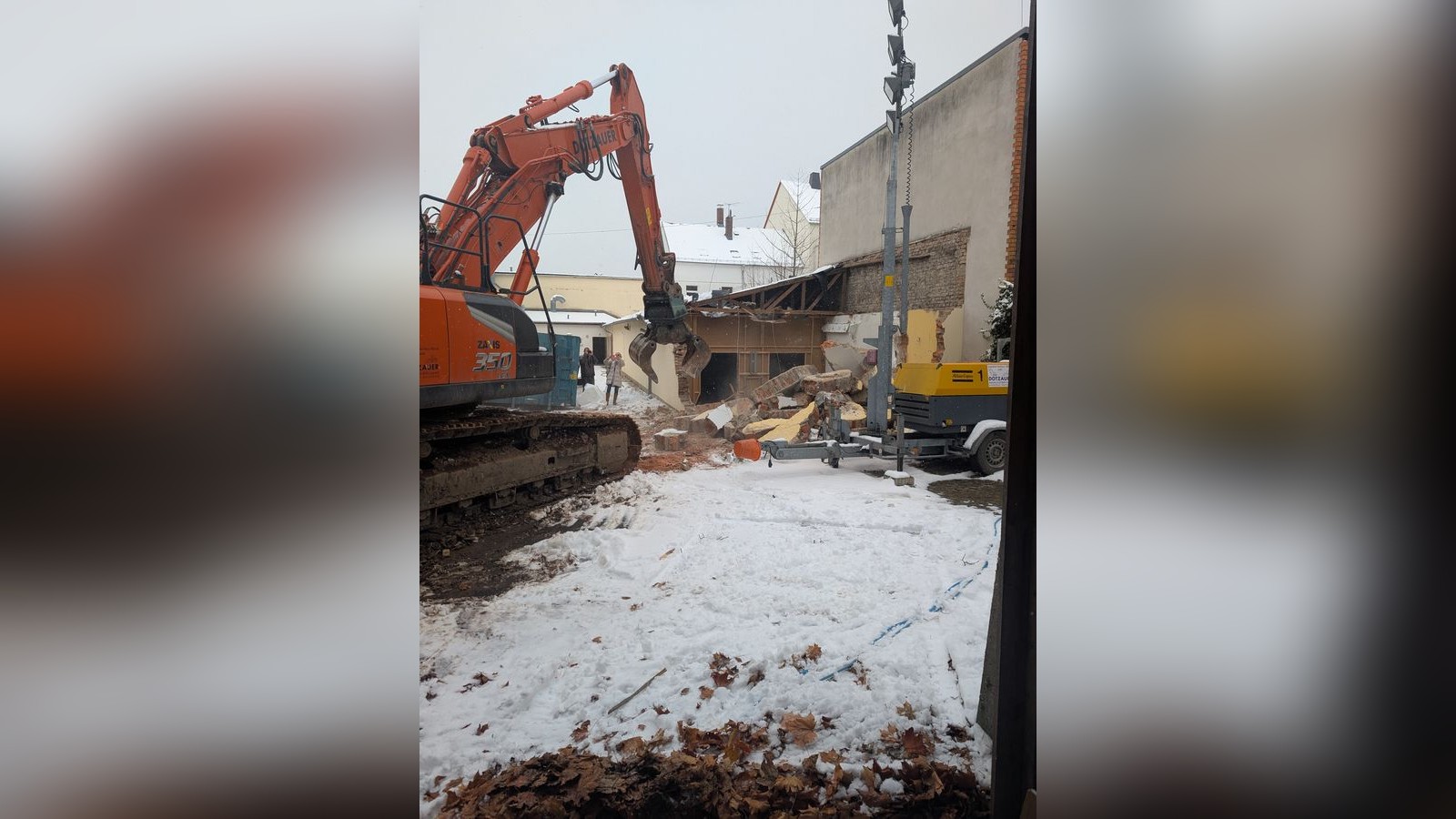 Nach-fast-zehn-Jahren-Stillstand-Stadthalle-Zeulenroda-soll-neu-gebaut-werden