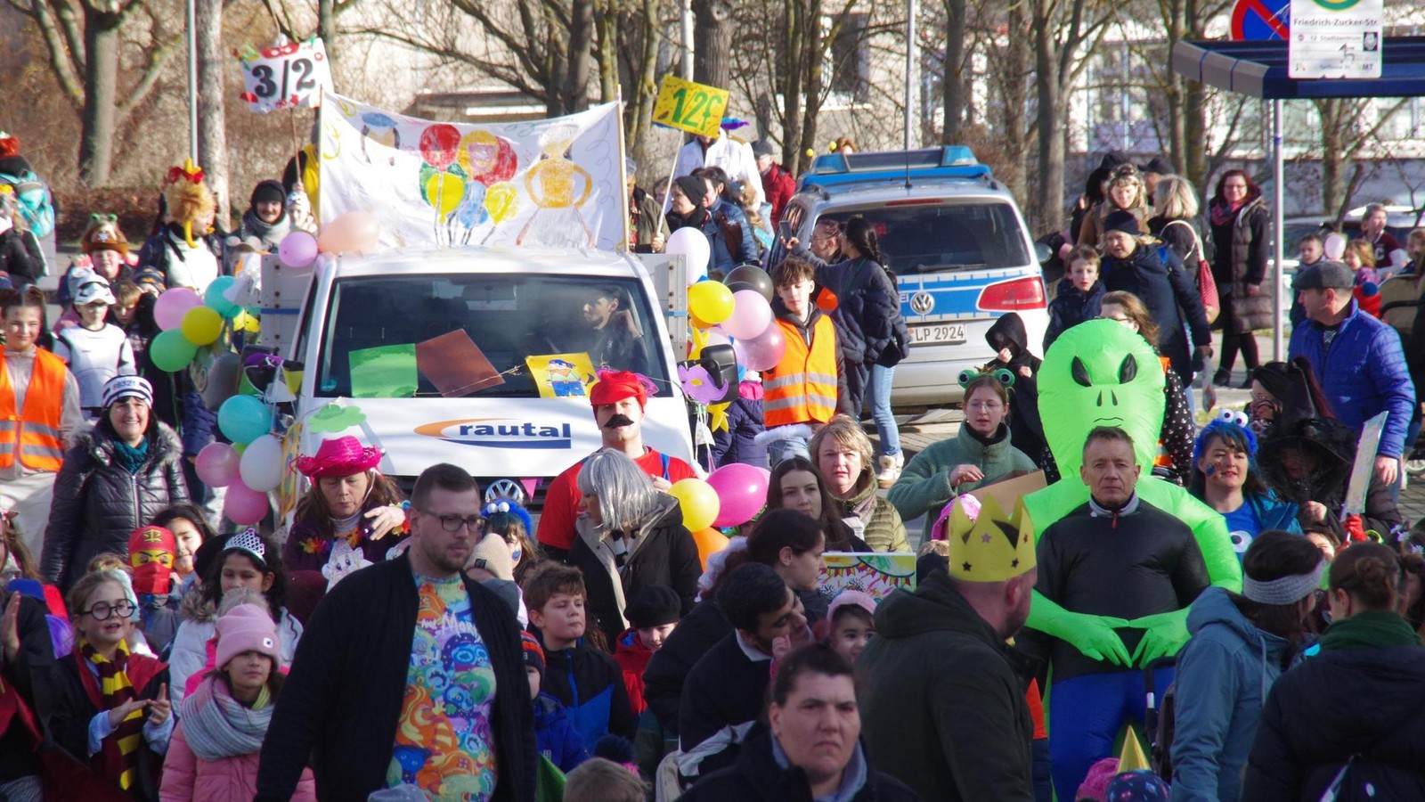 Winzerla-wartet-nicht-auf-den-Rosenmontag