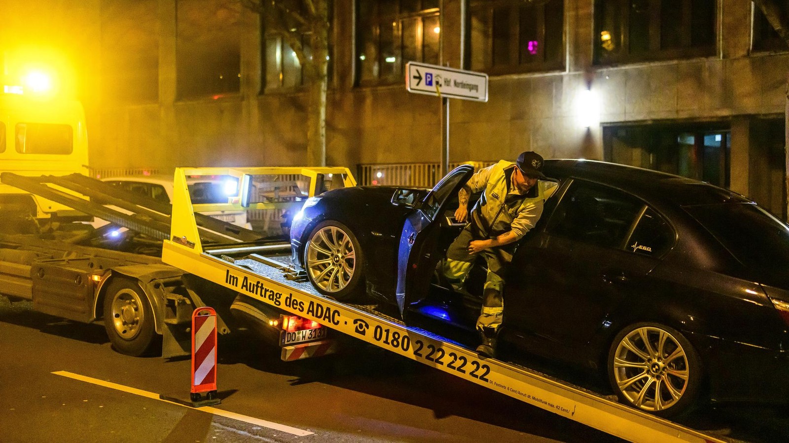 200-Personen-bei-Tuning-Treffen-in-M-lheim-Polizei-schreitet-ein