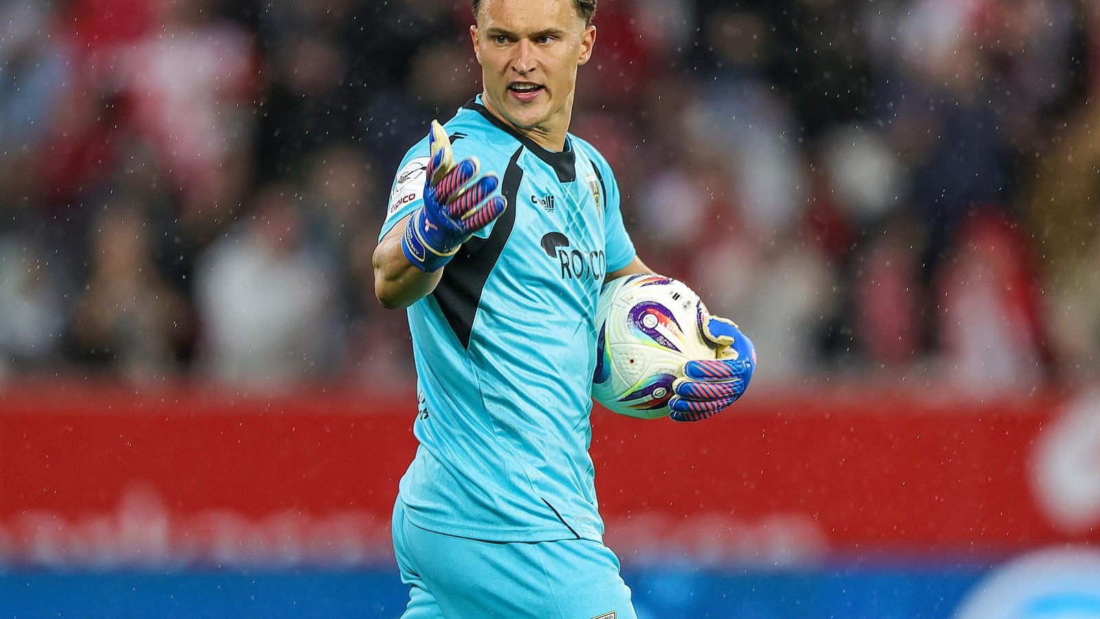 Gladbach-wechselt-Ersatztorwart-Omlin-geht-Olschowsky-vor-R-ckkehr