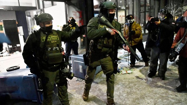 Tödliche Schüsse auf Alex Pretti von Bodycams gefilmt – was geschieht damit?