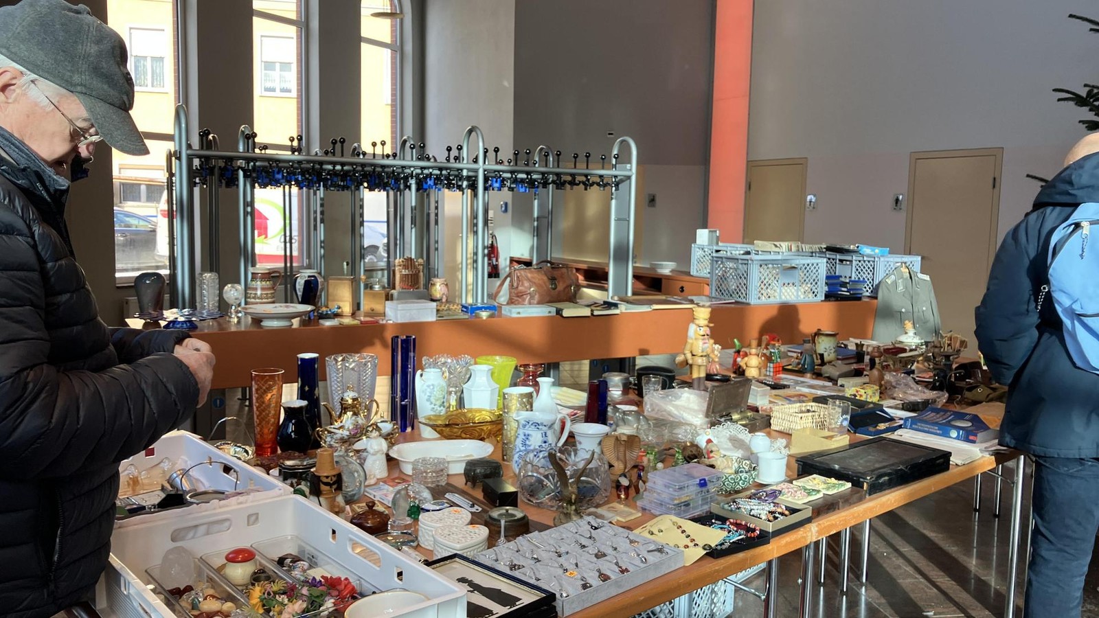 -berraschende-Wendung-im-Putz-Streit-um-die-Stadthalle-in-Eisenberg