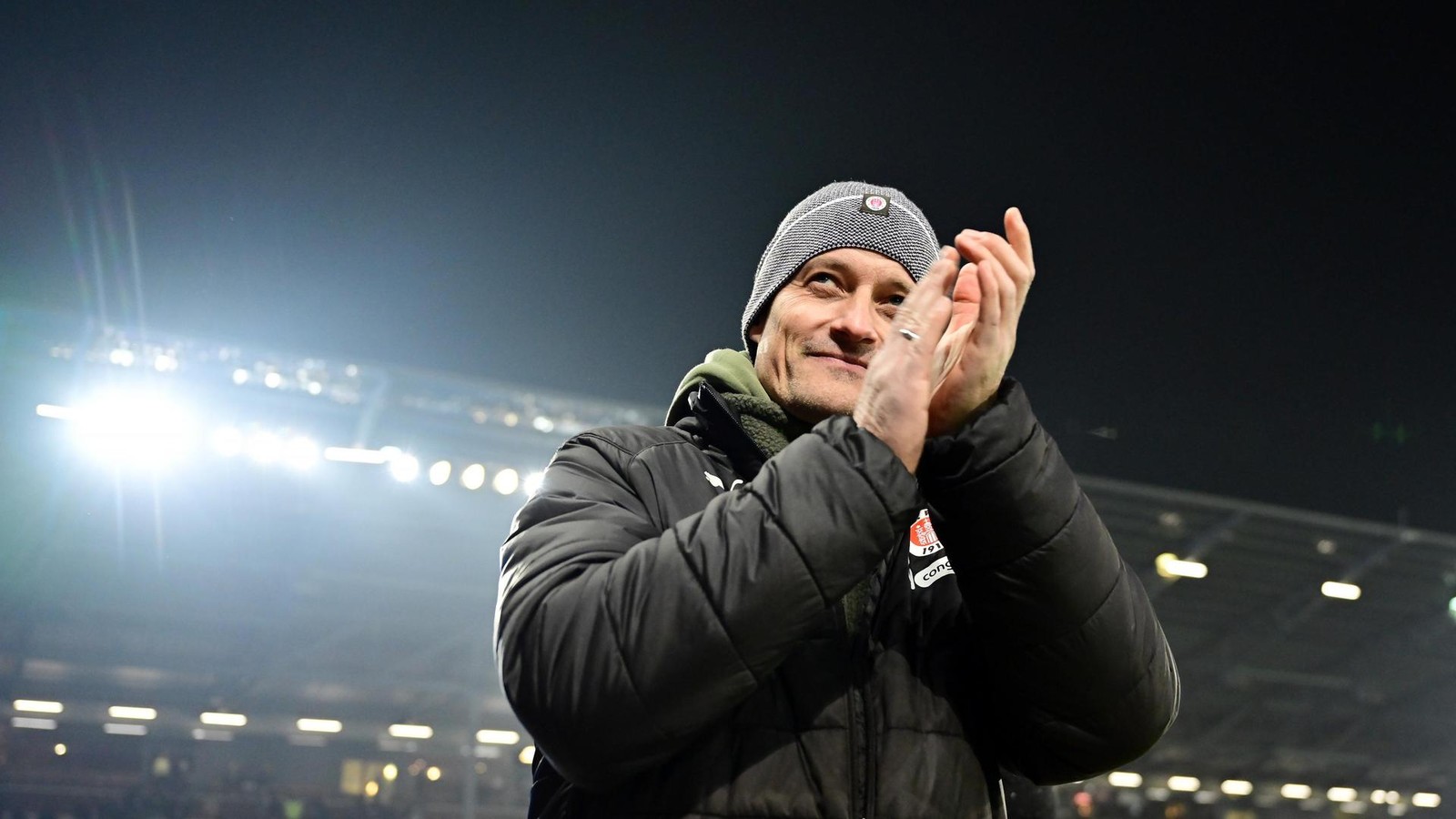 Live-Startelf-berraschungen-bei-St-Pauli-Blessin-tauscht-viermal