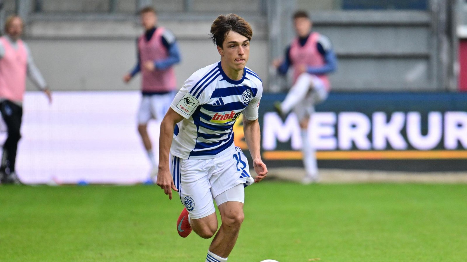 Wie-ein-Comeback-dem-Probespiel-des-MSV-zu-besonderem-Glanz-verhalf