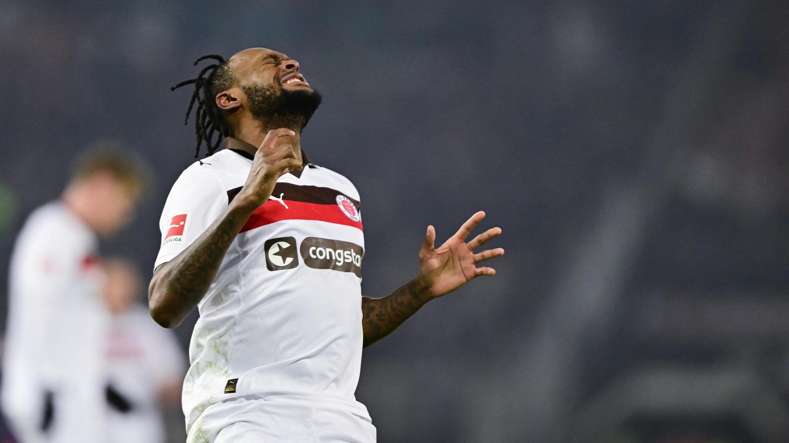 Jones-zwischen-Olympia-und-Bezirksliga-zwei-St-Paulianer-nutzen-ihre-Chance