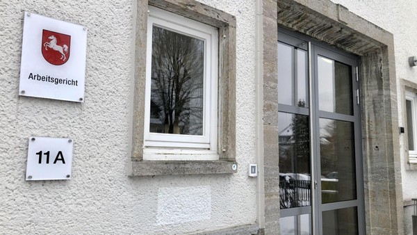 Dirk Tenzer gegen Betriebsrat des Klinikums Peine – teurer Streit vor Gericht