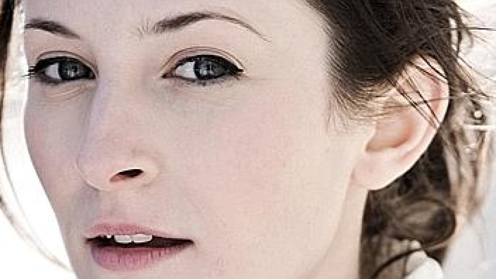 ElektroPop von Danja Atari am Abgrund der Welt