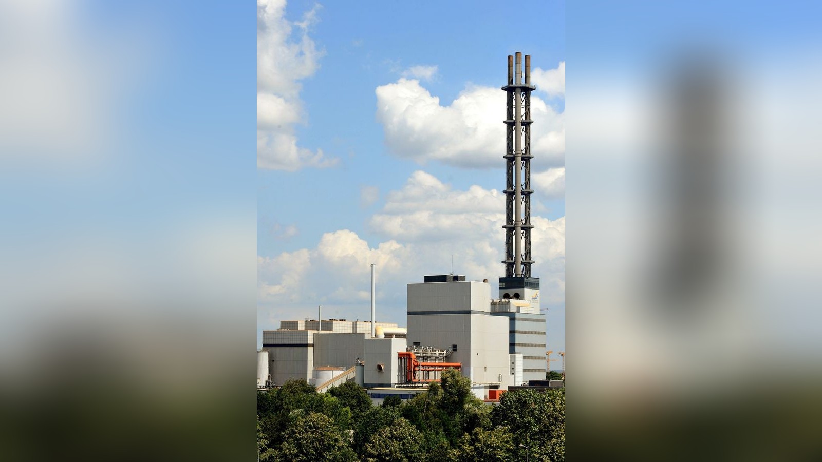 Der StadtwerkeTurm in Duisburg