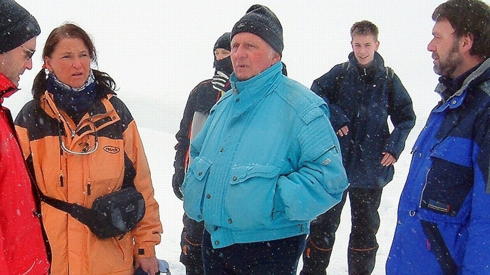 Dieser Skilehrer hat den Bogen raus